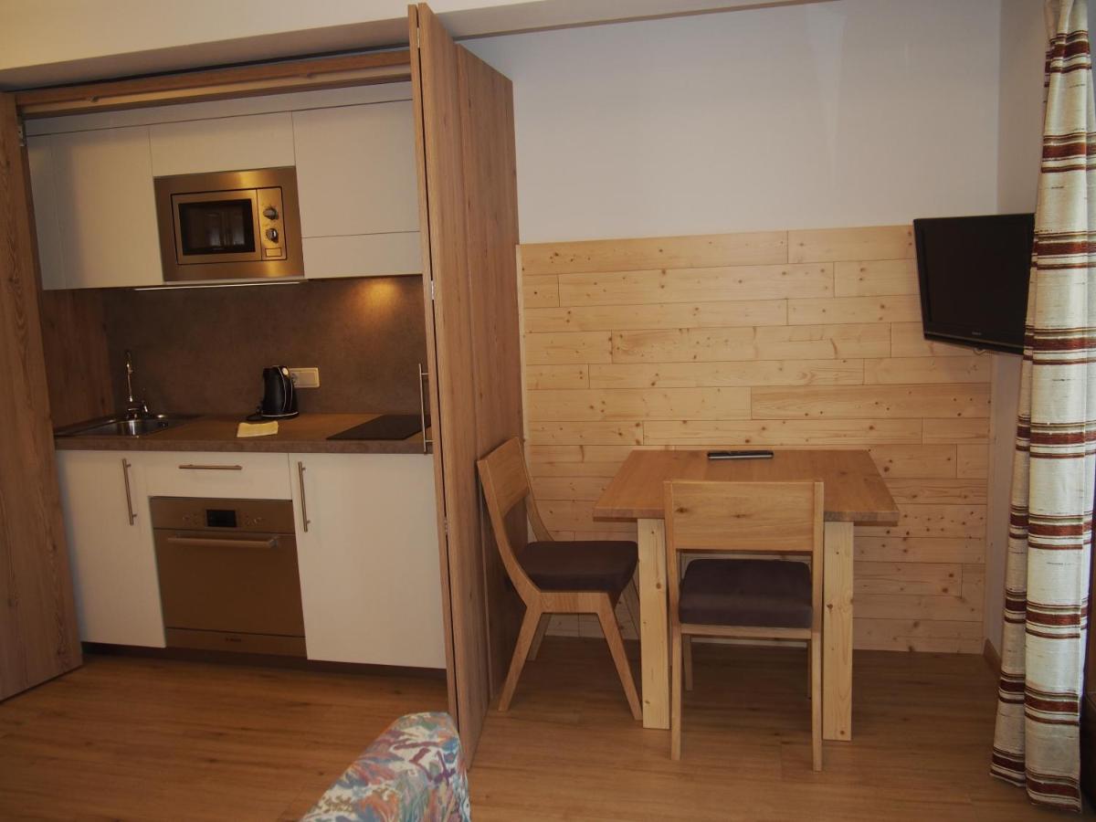 Residence Viktoria 卡斯特尔罗托 外观 照片